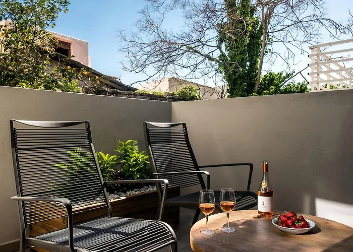 Kipos Boutique Suites